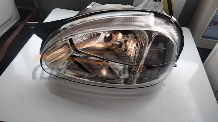 For CHEVROLET SERIES 2000 SAIL HEAD LAMP