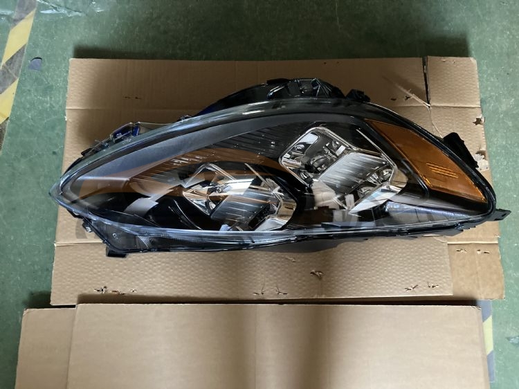 For FORD SERIES 2020-2022 KUGA/ESCAPE HEAD LIGHT USA LED MIDDLE TYPE
