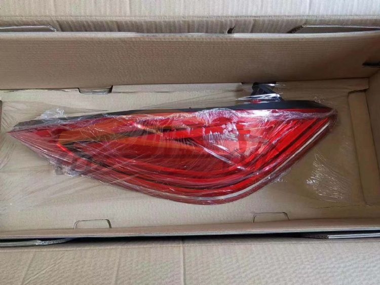 For PORSCHE PANAMERA 970 14-16 TAIL LAMP