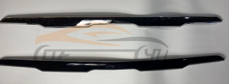 For CHEVROLET SERIES 2022-2023 EQUINOX FRONT BUMPER MOLDINGBLACK/CHROME)