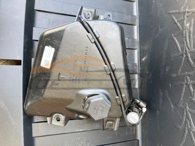 For TESLA SERIES CYBERTRUCK 2024-2028 WIPER TANK